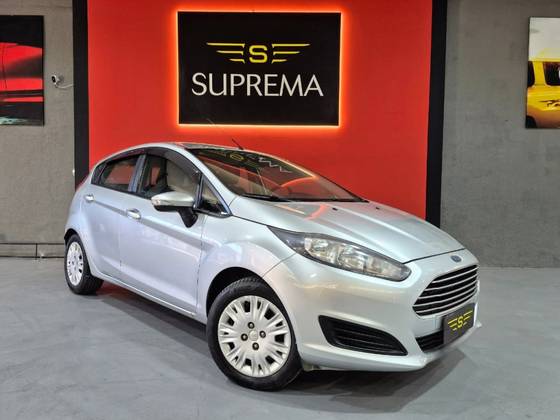 FORD FIESTA 1.6 SE HATCH 16V FLEX 4P MANUAL FORD FIESTA 1.6 SE HATCH 16V FLEX 4P MANUAL